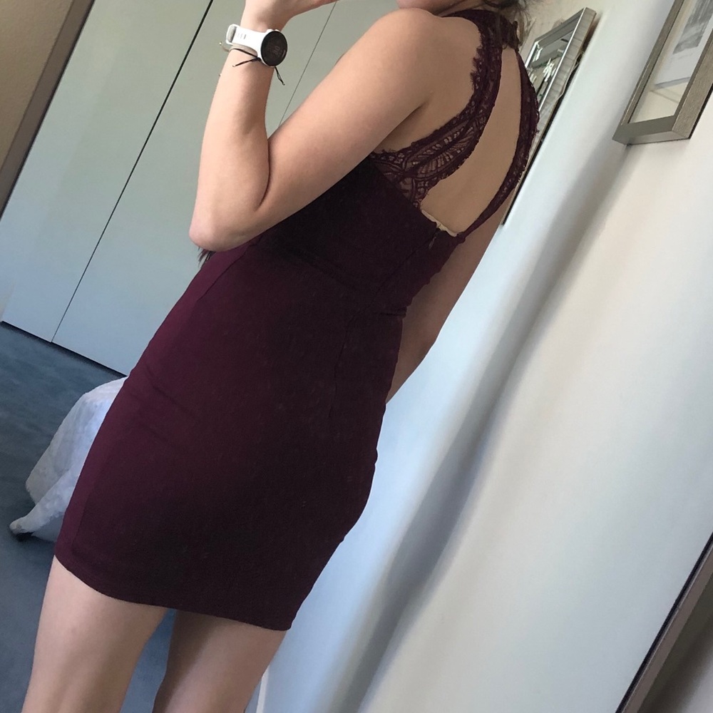Lulu's Lace-Back Burgundy Dress - Picture 4 of 4